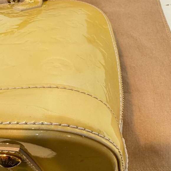 Louis Vuitton Monogram Vernis Alma PM Satchel - Picture 8 of 14